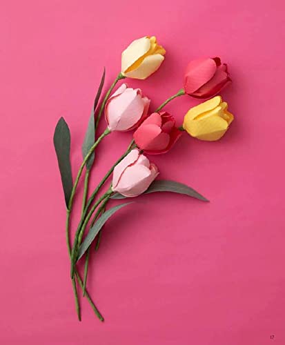 Beautiful three - dimensional flowers made from paper - Japanese Craft Book