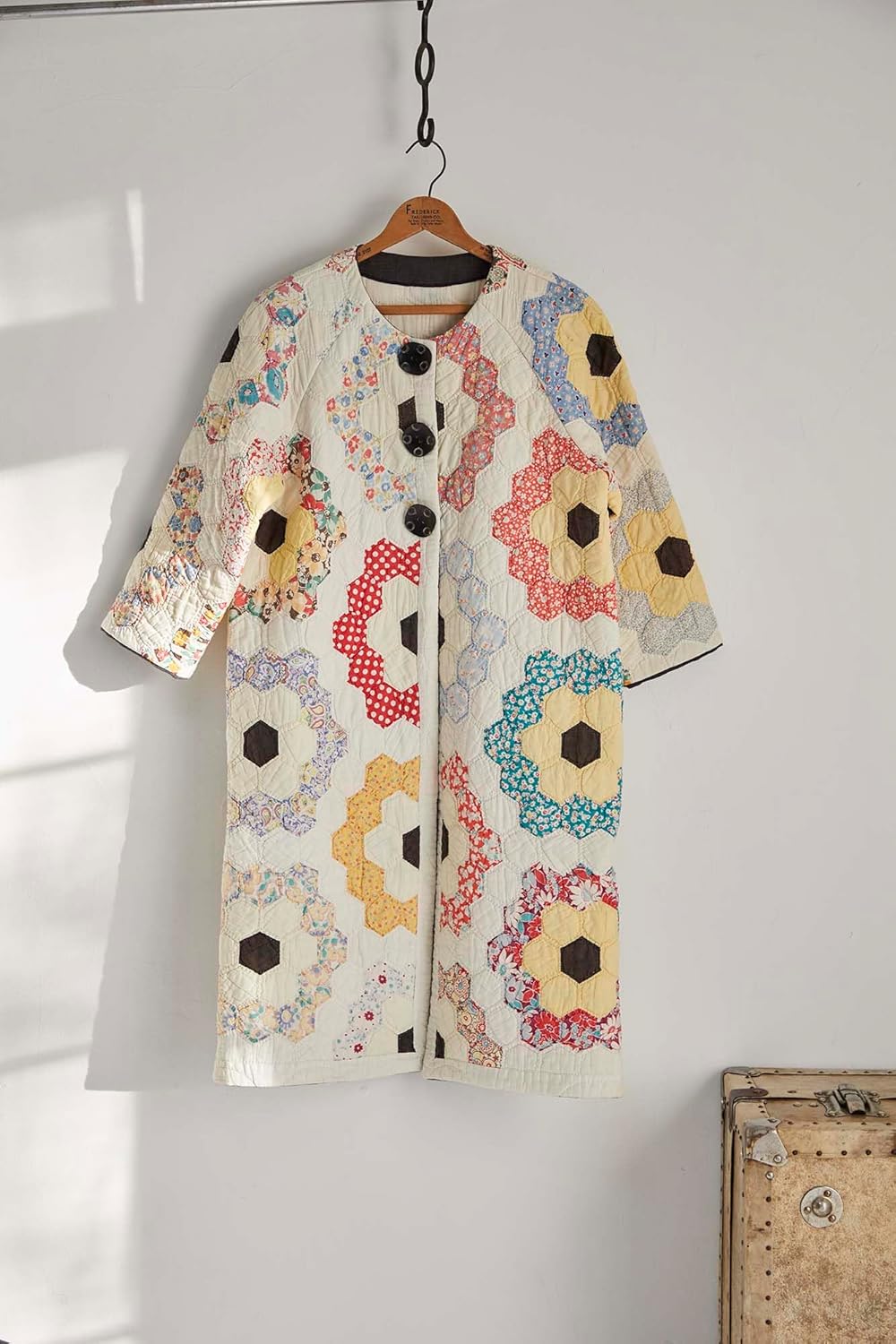 Sanae Kono's daily quilts and bags for enjoying your 70s Japanese Craft Book