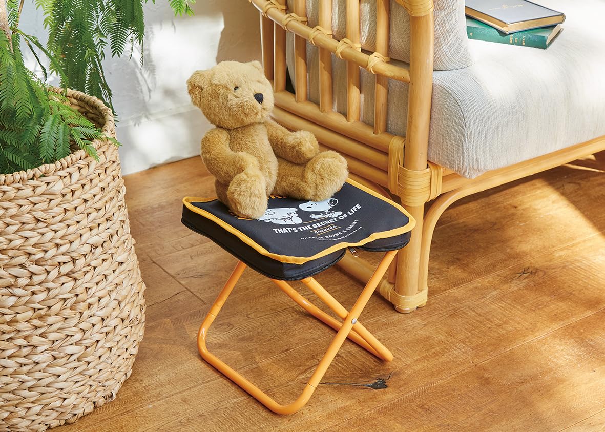 SNOOPY Lightweight and Durable! Folding Chair BOOK