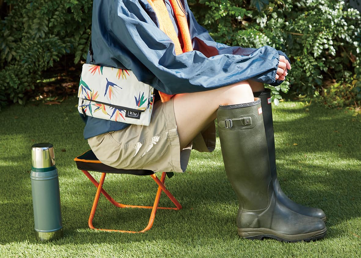 SNOOPY Lightweight and Durable! Folding Chair BOOK