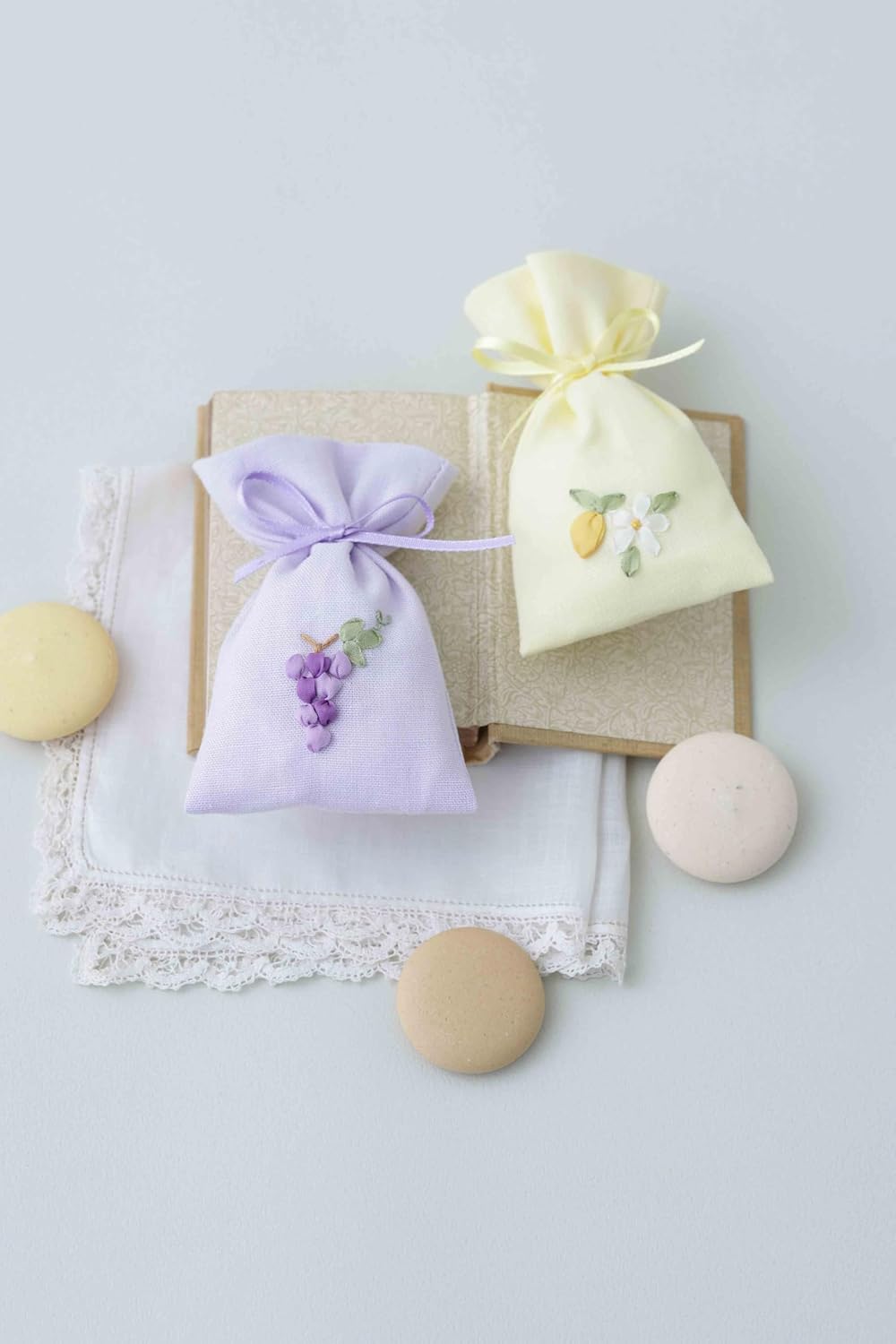 Extremely cute ribbon embroidery - Japanese Craft Book