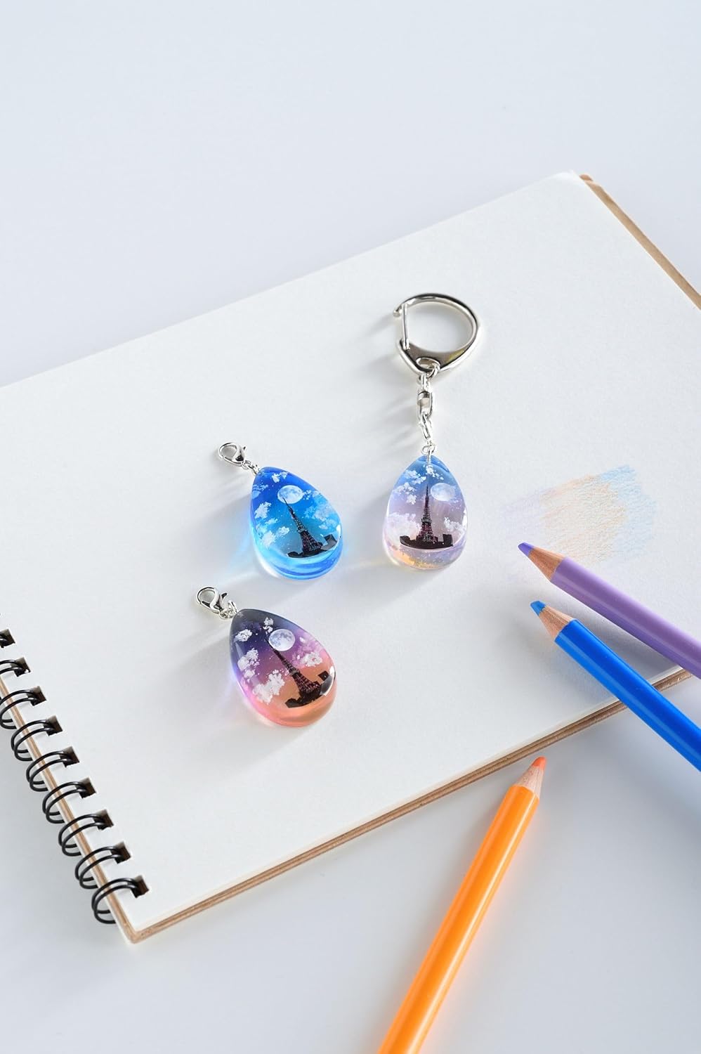 Tomi's Sparkling Resin Accessories Japanese Craft Book