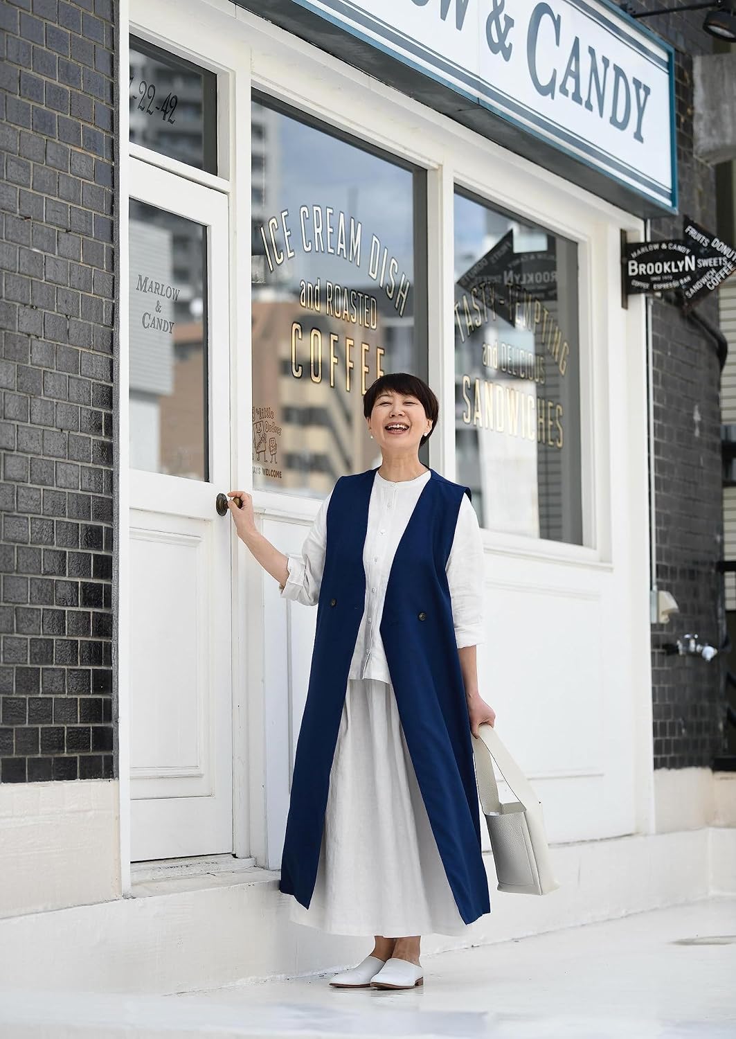 Akko-tan’s Handmade Clothes for Your 50s and 60s: Making Every Day More Enjoyable - Japanese Craft Book@