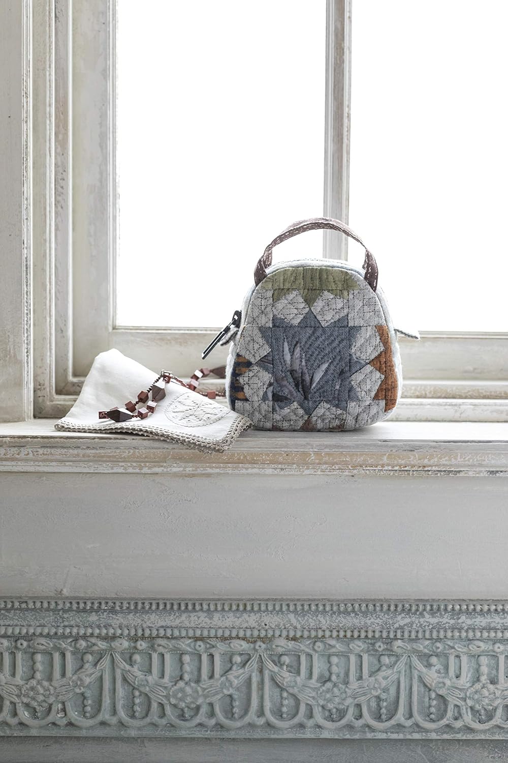 Treasures in the Palm of Yoko Saito's Hand - Japanese Craft Book