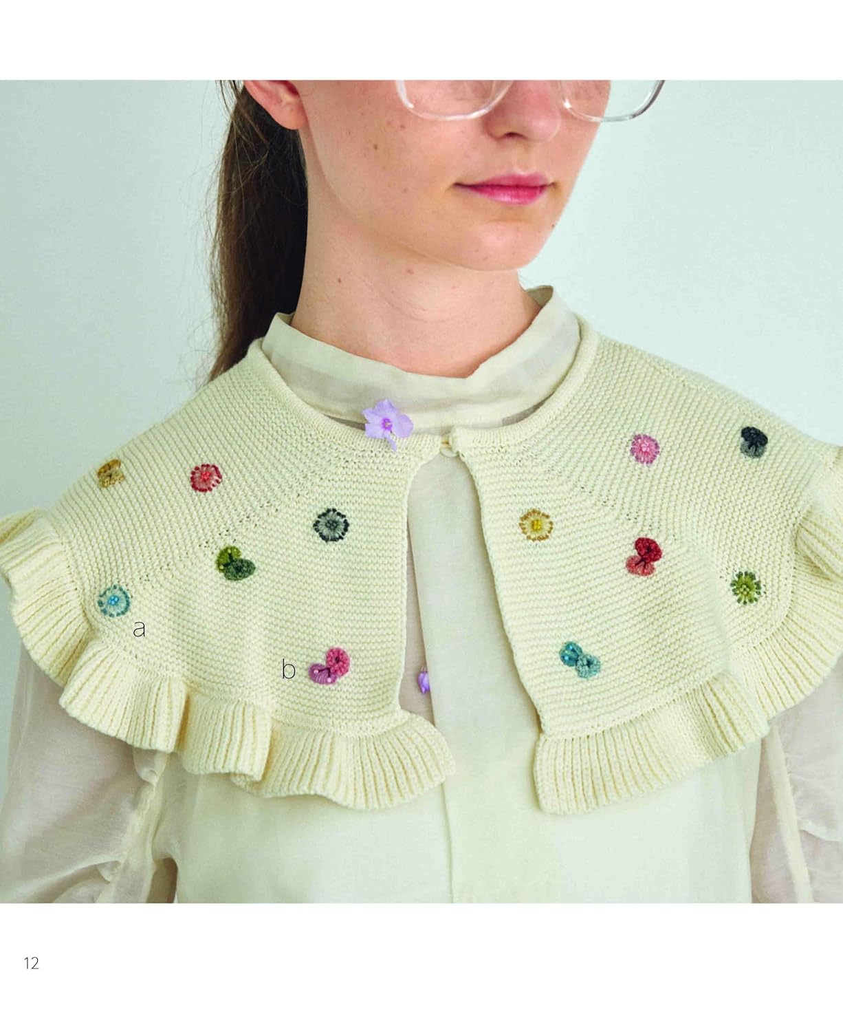 Flowers Blooming on Knitwear: Wool Embroidery with 50 Stitches - Japanese Craft Book