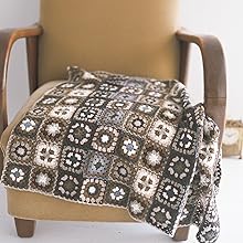 100 Crochet Motifs: A permanent edition for crochet and motif connecting fans that introduces 100 patterns and how to knit small items- Japanese Craft Book