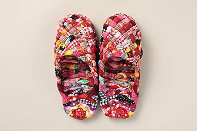 Room shoes for everyone: hand-knitted slippers, sandals, cloth sandals Japanese Craft Book