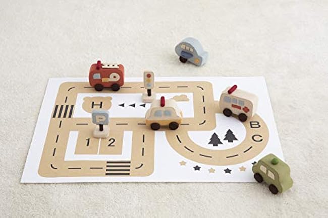 Play for a long time with felt toys and house house - Japanese Craft Book