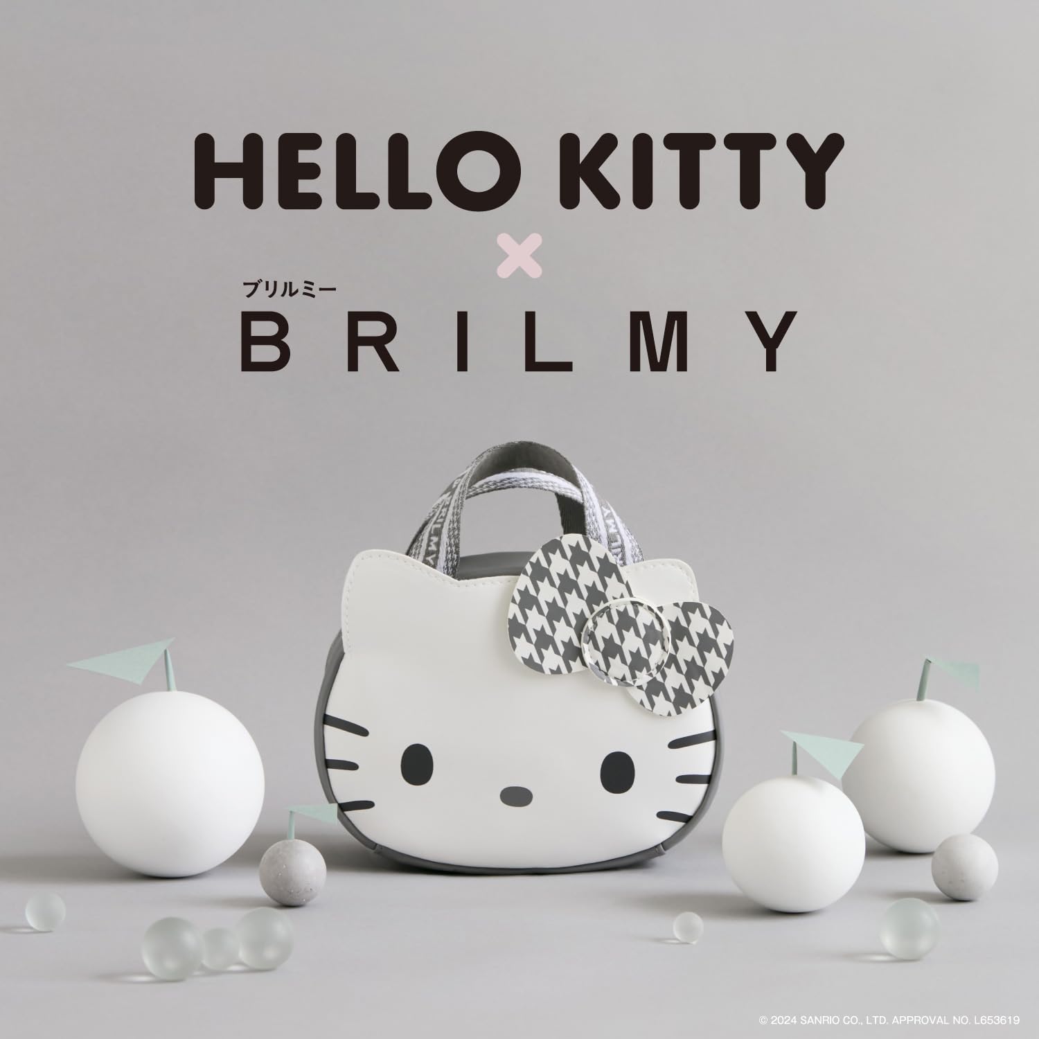 HELLO KITTY  ~ BRILMY A cosmetic pouch that is easy on the lazy and