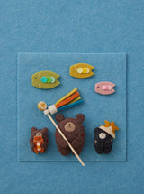 Enjoy the seasons with these cute felt mascots - Japanese Craft Book