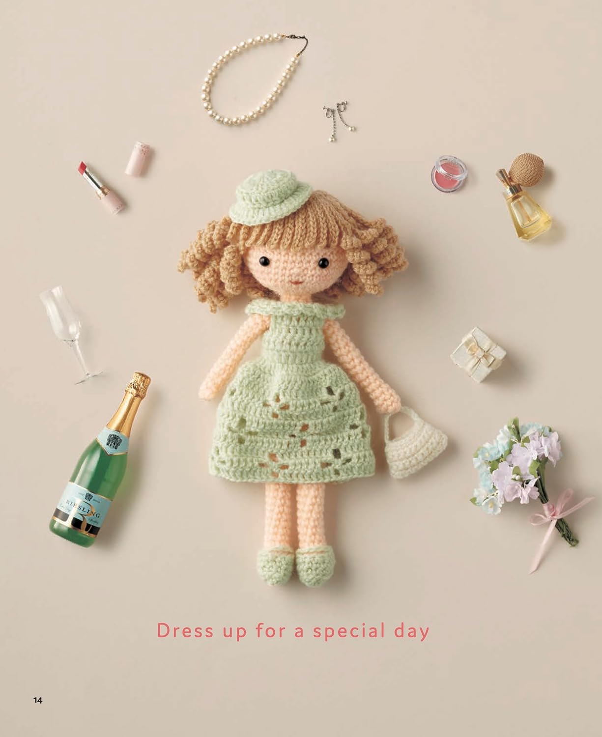 Oshiami - Crocheted Dress-up Doll Japanese Craft Book