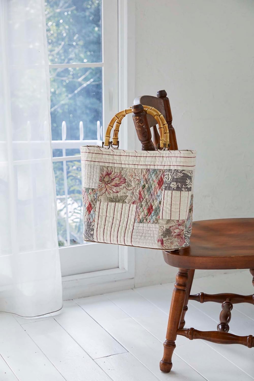 Sanae Kono's daily quilts and bags for enjoying your 70s Japanese