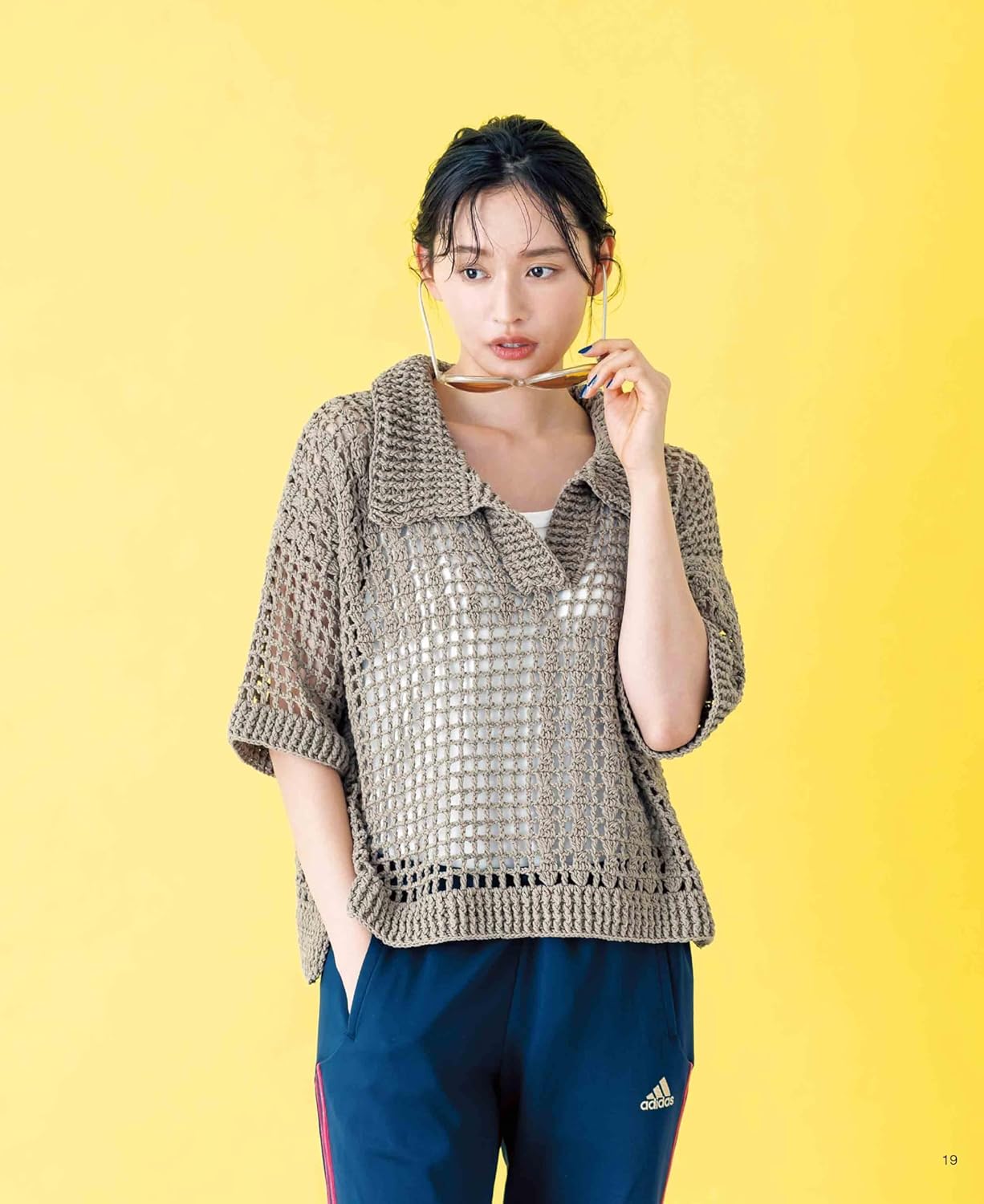 Stylish crocheted mesh clothing with a see-through look - Japanese Craft Book