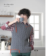 Men's knitwear knitted with knitting needles - Japanese Craft Book