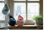 Crochet plant hangers and baskets: Enjoy hanging greenery using linen or cotton thread. Japanese Craft Book