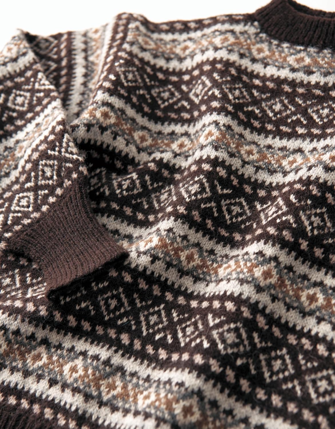 Inheriting Designs: Traditional Knits from of the World - Japanese Craft Book